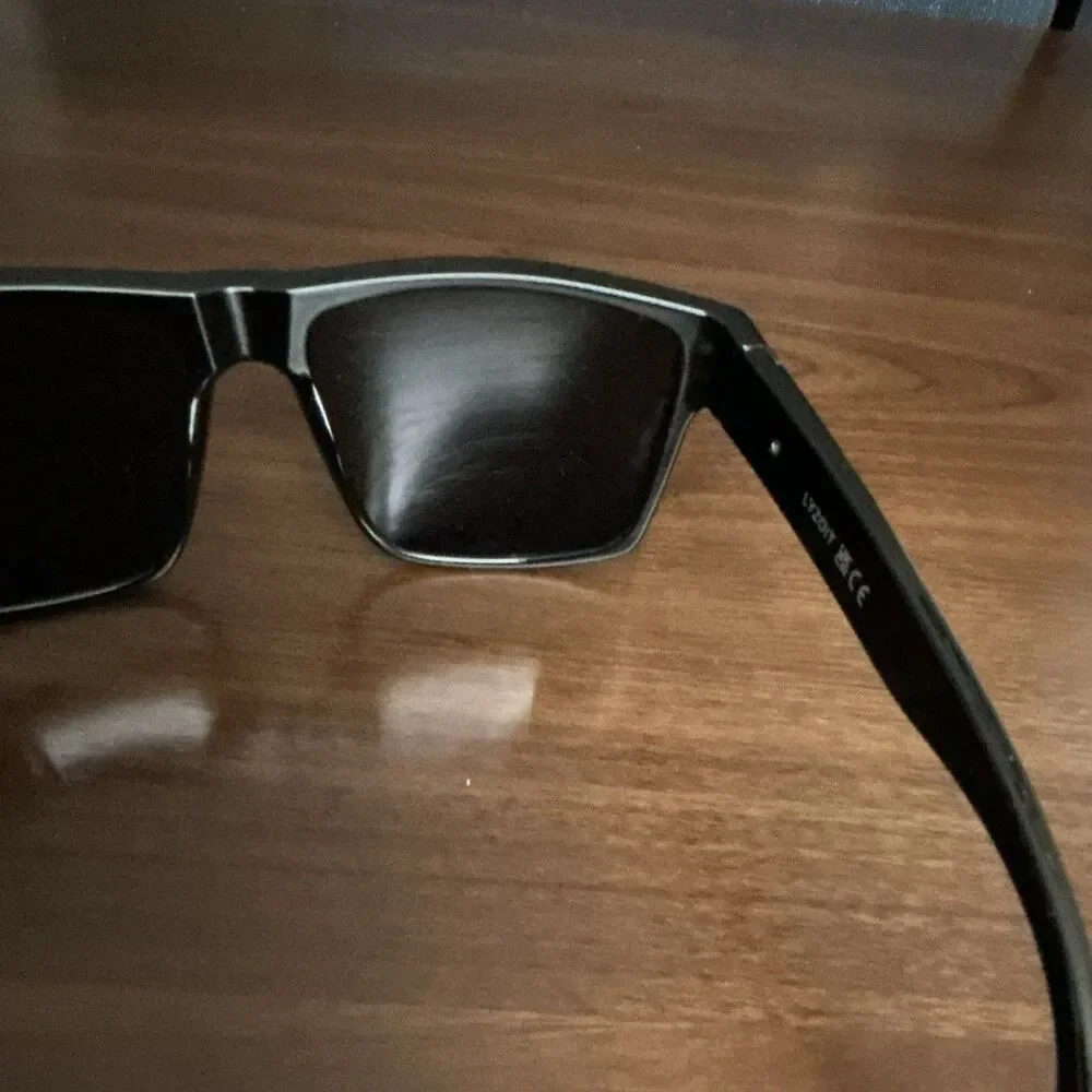 LYZOIT Sunglasses Black Frame/Black  L9208 size 57-17 great condition